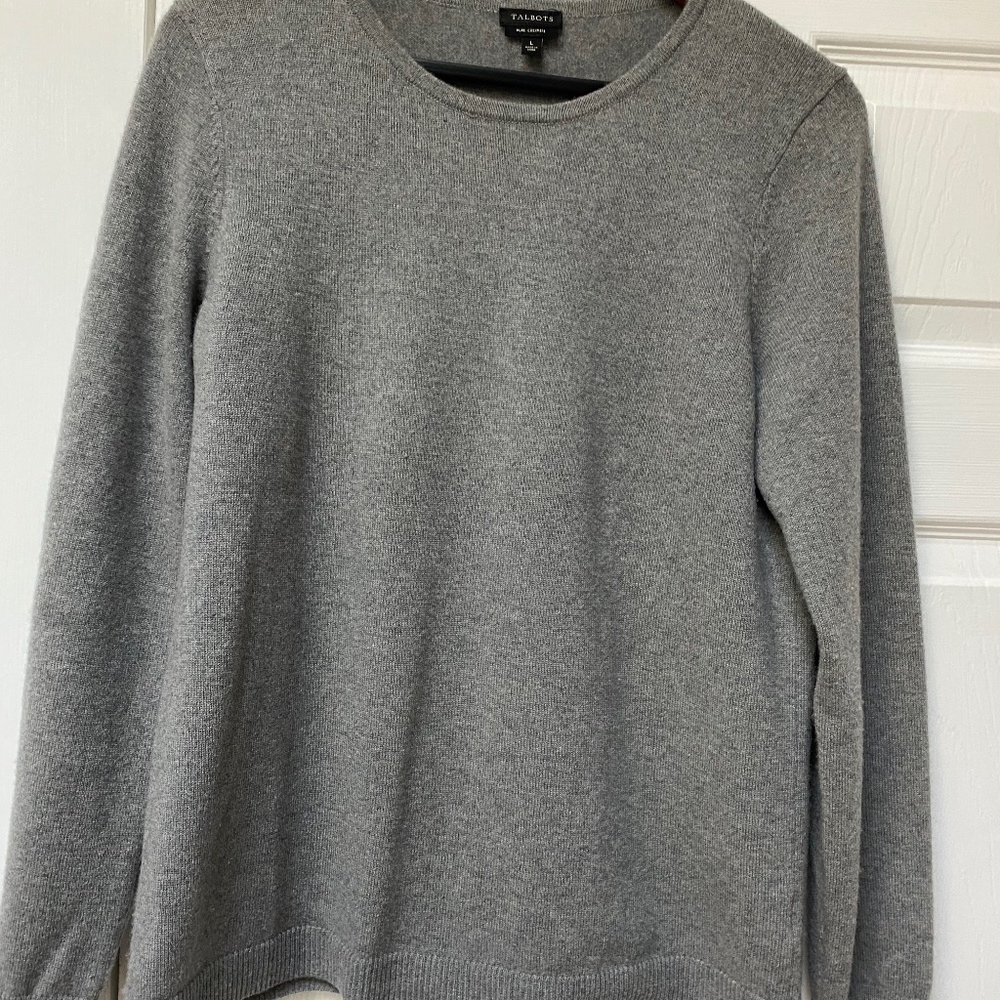 Cashmere sweater